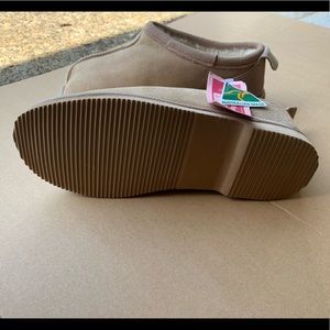 Aussie Slippers Australian sheepskin